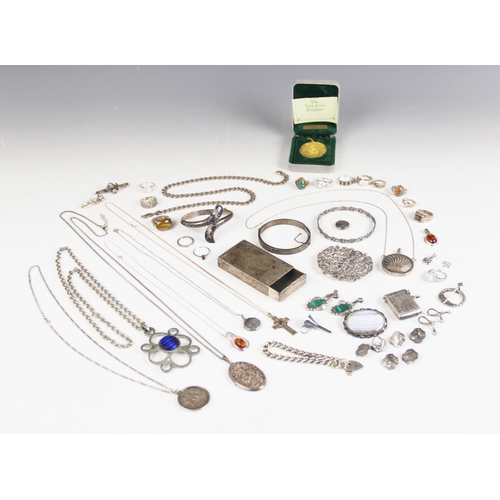 109 - A selection of silver and silver coloured jewellery and accessories, to include a 'True Love' pendan... 