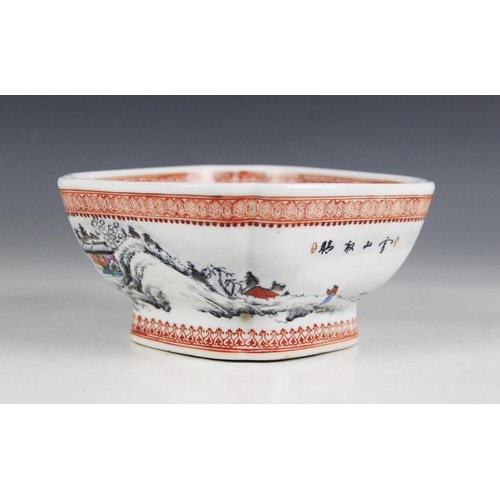 426 - A Chinese porcelain 'snow scene' bowl, Republic Period style, of quatrefoil form with inverted corne... 