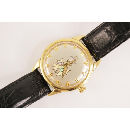 73 - A gentleman's 18ct gold Omega Automatic wristwatch, circa. 1970, ref. 091919, the round pearlescent ... 