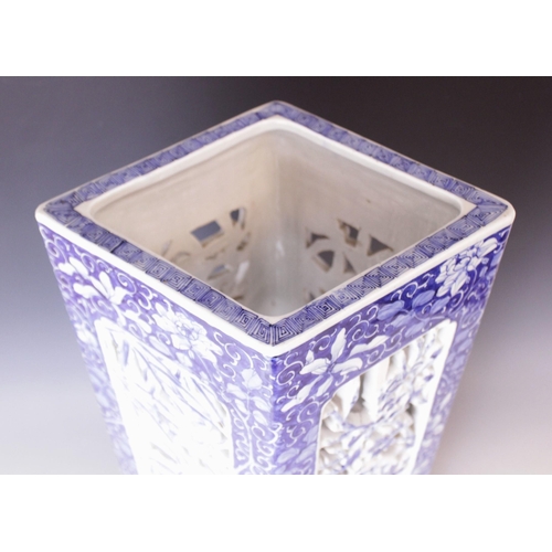 436 - A Japanese Arita porcelain stick stand, Meiji period (1868-1912), decorated in a blue and white pale... 