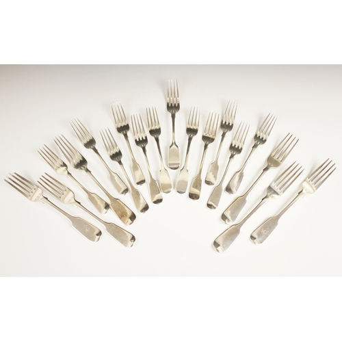 74 - A selection of 19th century fiddle pattern silver forks, to include a pair of Victorian dinner forks... 