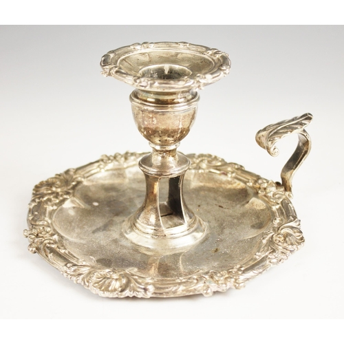 87 - A William IV silver chamberstick, Edward, Edward junior, John & William Barnard, London 1833, the ci... 