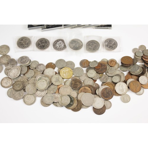 140 - A selection of English and African coinage, silver, half-silver and cupronickel coinage, to include ... 