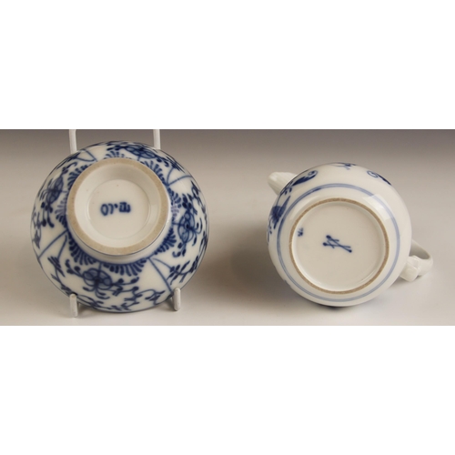 476 - A Meissen blue and white coffee or chocolate pot and cover, 19th century, of baluster form, the spou... 