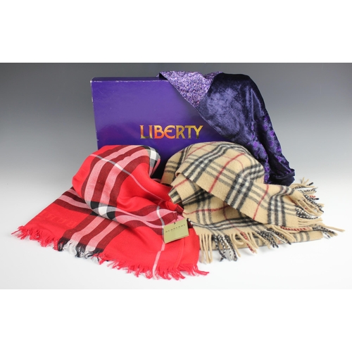 595 - A 'Burberry' style lambs wool scarf, with tassel detail, labelled 'Burberry, London', 165cm x 30cm (... 