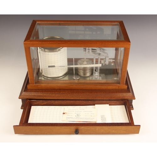 690 - A mahogany cased barograph by Casella of London, circa 1982, with brushed metal makers plaque to the... 