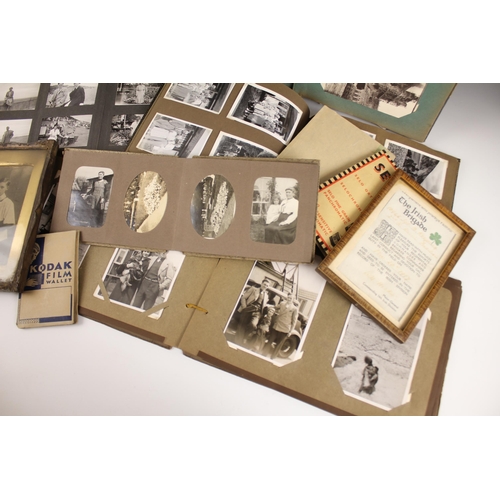 664 - WORLD WAR I INTEREST: A collection of WWI postcards, to include a quantity of cards to Mrs L Davis f... 