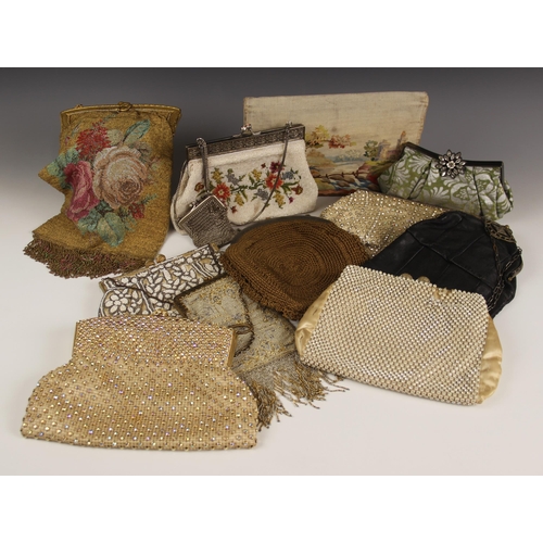 597 - A collection of twelve lady's evening bags and purses, early 20th century and later, to include bead... 