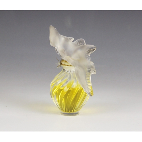 152 - A Marc Lalique for Nina Ricci 