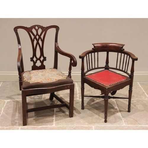 675 - A set of four mahogany rail back dining chairs, mid 19th century, each chair with a concave rail bac... 