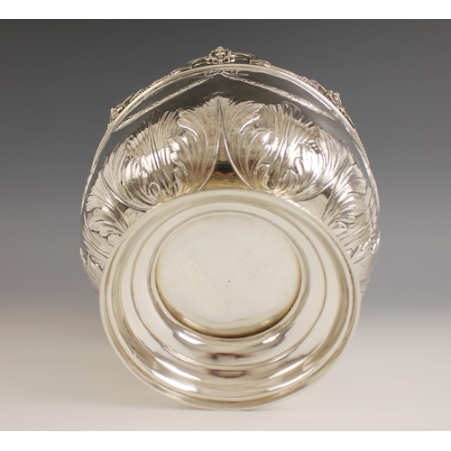 17 - A Victorian presentation bowl, Daniel & Charles Houle, London 1882, of circular form on domed foot, ... 