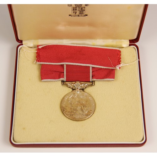 261 - A post-war Civil Division EIIR British Empire Medal to Mrs Mary Winifred Diana Creswell, in original... 