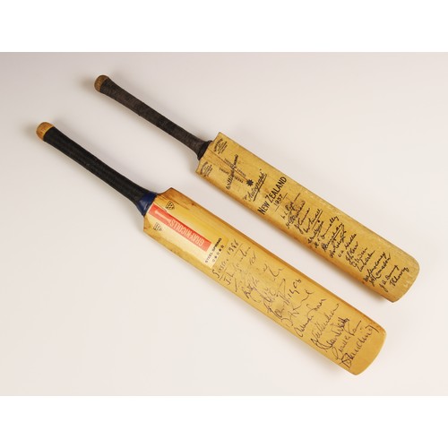 111 - Cricket Interest: A vintage miniature cricket bat bearing facsimile signatures of the 1937 New Zeala... 