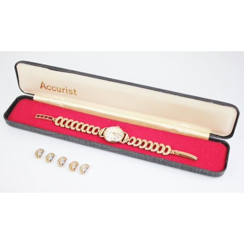 143 - A ladies Accurist 9ct gold wristwatch, the circular  dial with baton markers, set to a plain polishe... 