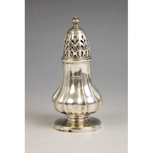 65 - A Victorian silver pepperette, Edward, Edward junior, John & William Barnard, London 1837, of lobed ... 