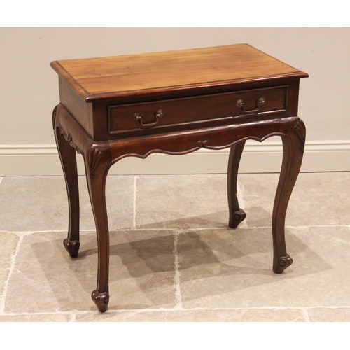 882 - A George II style mahogany side table, late 20th century, the moulded top above a single drawer and ... 