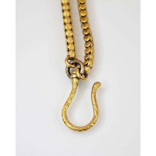 204 - A Victorian gold coloured watch chain or chatelaine, the scalloped box link chain with shepherd's ho... 