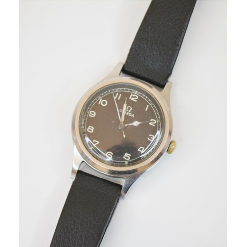 146 - An Omega stainless steel British Air Ministry Issue wristwatch, A.M 6B/159 2259/56, the circular bla... 