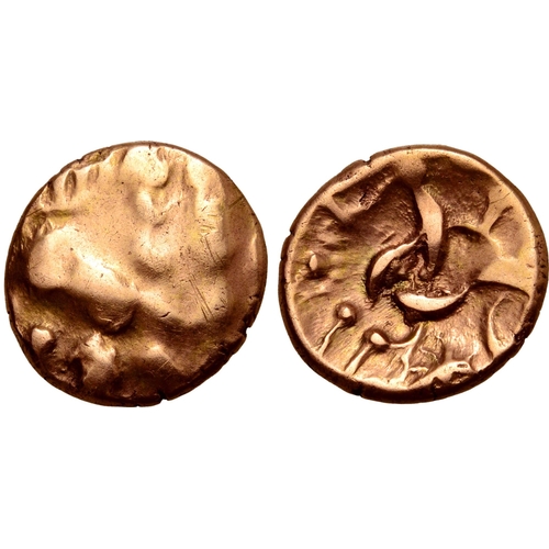 243 - Britannia, the Corieltauvi AV Stater. Vepo- (?), circa AD 15-40. Wreath / Lunate horse with triangul... 