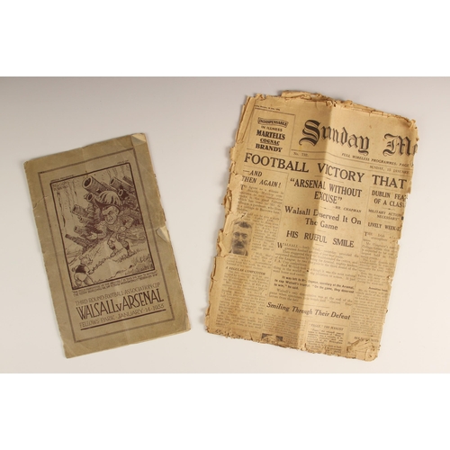 563 - A 1933 football programme for the Third Round F.A. Cup game between Walsall and Arsenal, which took ... 