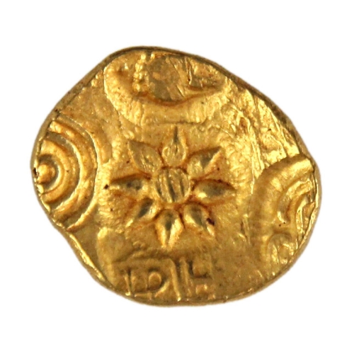 256 - India, Yadavas of Devagiri , Ramachandra (1270-1311 A.D) gold pagoda, central lotus punch surrounded... 