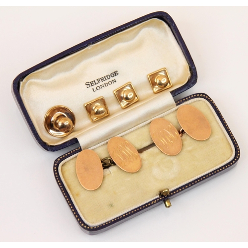 201 - A pair of 9ct yellow gold cufflinks, the oval links with initialled monogram, stamped '9.375 Birming... 