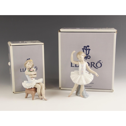 450 - Six Lladro figures, late 20th century, comprising: a boxed 