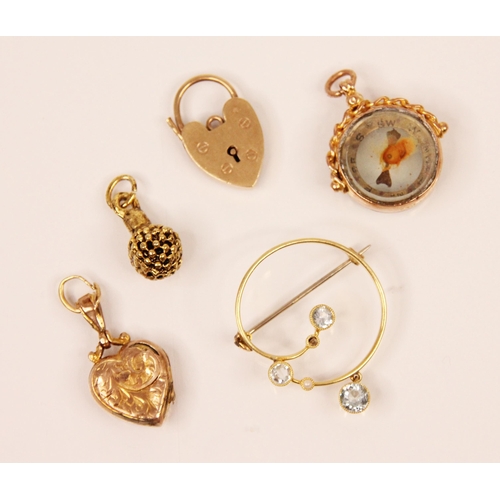 167 - A selection of jewellery, including an Edwardian style aquamarine brooch, the swirl designed brooch ... 