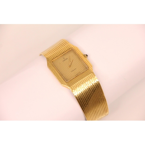 85 - A yellow metal Concord wristwatch, the square champagne coloured dial marked 'Concord, nine quartz' ... 