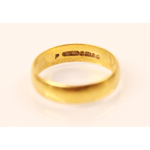 133 - A 22ct yellow gold wedding band, sponsors mark 'CG & S', Birmingham 1970, ring size P, 4.5gms