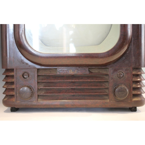 561 - A Bush Radio television receiver type TV22, the Bakelite case with odeonesque Art Deco styling, 39.5... 