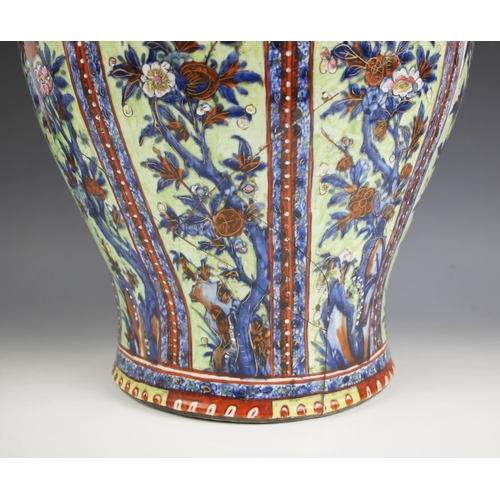 339 - A Chinese porcelain temple jar and cover, Kangxi (1661-1722) the high shouldered vase of ginger jar ... 