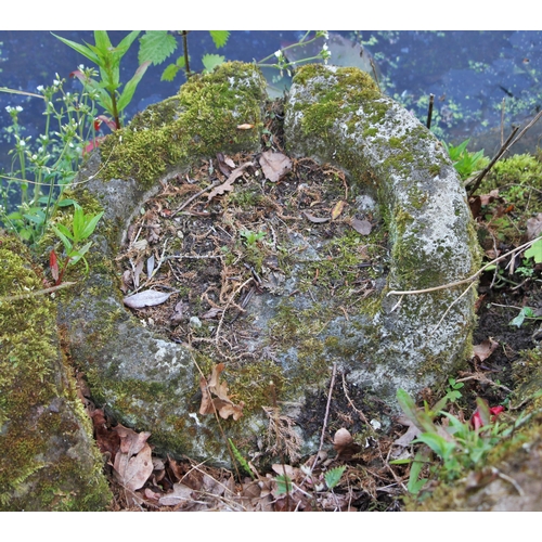 725 - * A circular sandstone trough, 42cm D