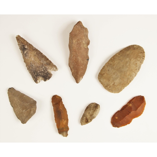 96 - A collection of ancient stone tools or implements, Neolithic, some possibly Egyptian, 10cm - 5cm lon... 