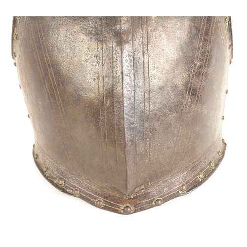 290 - A rare French Breast-plate, probably for an Officer of the Gendarmerie de France or Cuirassiers de l... 