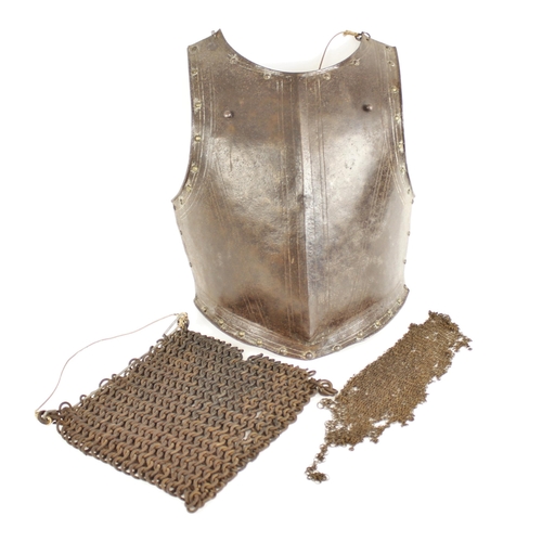 290 - A rare French Breast-plate, probably for an Officer of the Gendarmerie de France or Cuirassiers de l... 