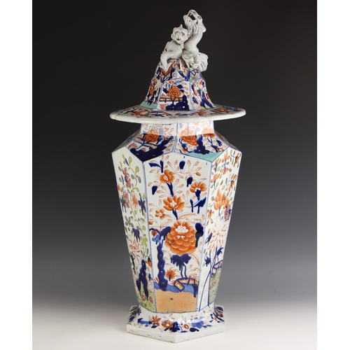 342 - A large Mason's Patent Ironstone China vase and cover circa 1813-1820, of high shouldered tapering, ... 