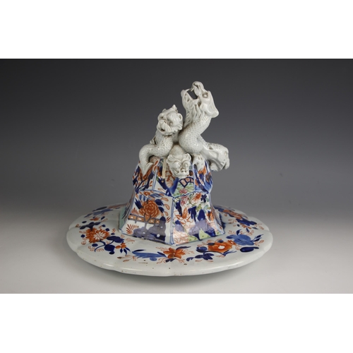 342 - A large Mason's Patent Ironstone China vase and cover circa 1813-1820, of high shouldered tapering, ... 