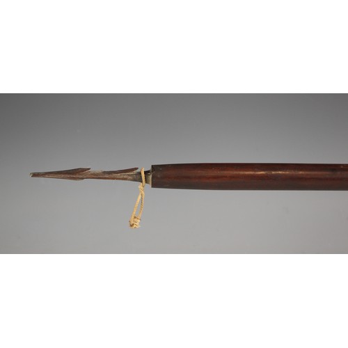 113 - A rare carved hardwood lance (Ihe Laumake), Hawaii / Hawaiian Islands, with barbed hardwood head, li... 