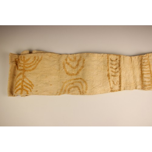 106 - A Papua New Guinea Massim, double bowl with carved decoration, 59cm long x 16cm at widest point, tog... 