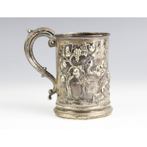 126 - A silver mug Joseph Angell I & Joseph Angell II, London 1847, embossed in high relief with frolickin... 