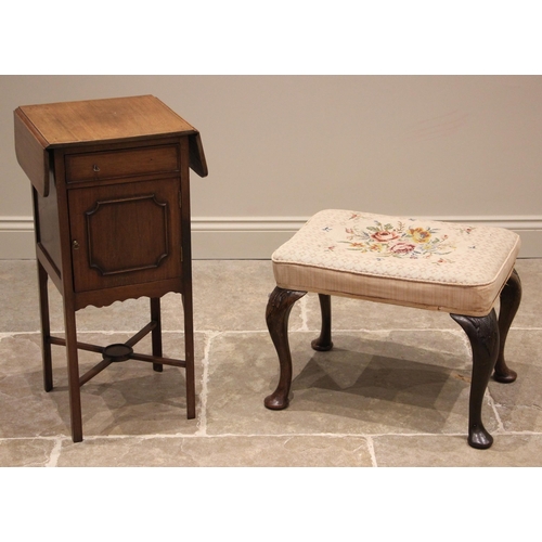 1101 - A George II influence dressing stool, 19th century and later, the tapestry seat upon leaf moulded wa... 