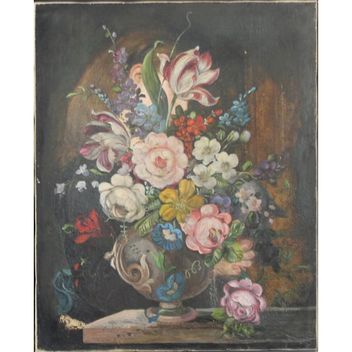 539 - Dutch school (19th century),  
A pair of floral still lives,  
Oil on canvas,  
Unsigned,  
50cm x 4... 