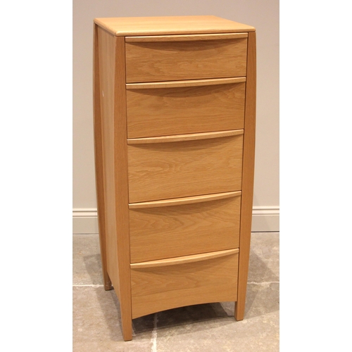 630 - An Ercol light oak Savona tall chest of drawers, late 20th/early 21st century, formed with five draw... 