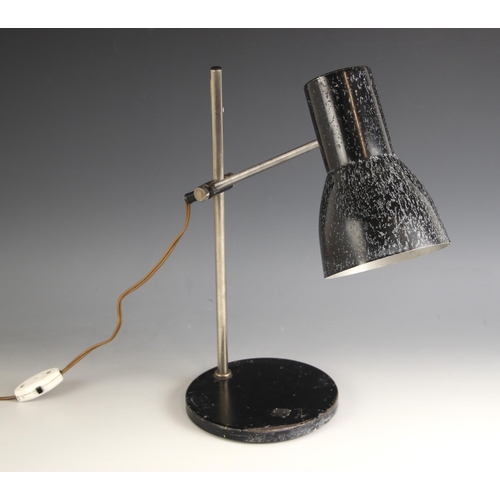 639 - A continental adjustable desk/machinist lamp, mid 20th century, in black finish with steel upright a... 