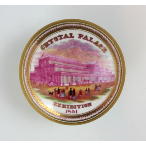 712 - REAT EXHIBITION INTEREST: A Prattware pot and cover, mid 19th century, the cover printed with 'Cryst... 