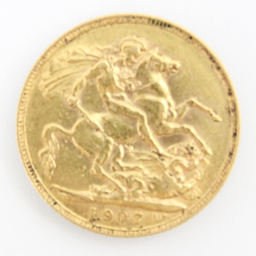 126 - An Edward VII full sovereign, dated 1907, 8gms