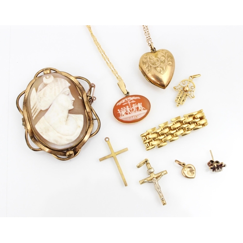 189 - A selection of jewellery, including a cameo pendant depicting cherub scene, upon associated chain st... 