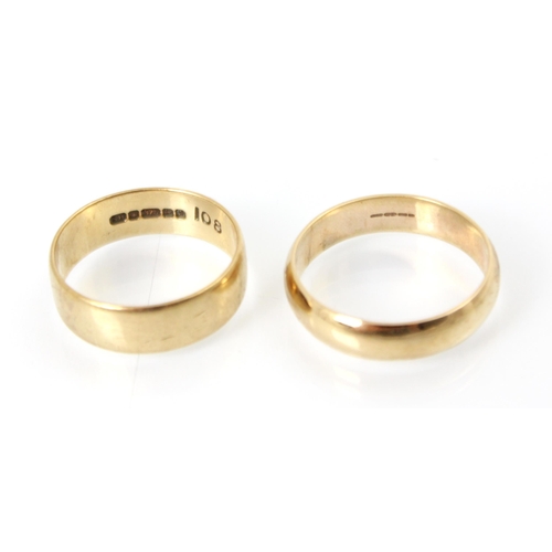 212 - A 9ct yellow gold wedding band, stamped ‘SH’ Birmingham 1978, ring size U 1/2, 4.6gm, with a yellow ... 