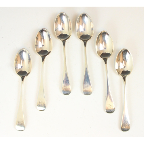 79 - A set of six Victorian silver Old English pattern teaspoons, Wakely and Wheeler, London 1895, the pl... 